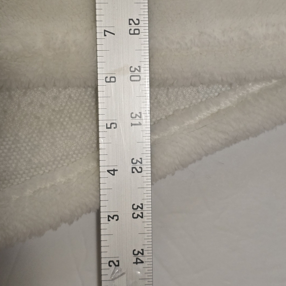 Sanrio Cinnamoroll Star Sherpa Romper Junior Size XL - Picture 14 of 14